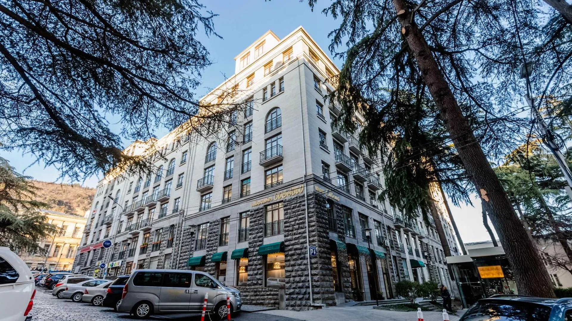 Cozy Apartment In The City Center Tiflis Georgia